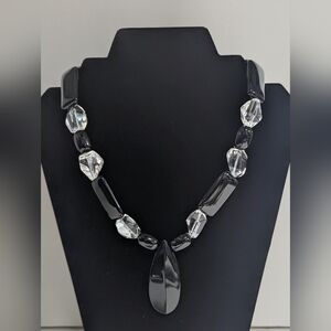 Elegant Black and Clear Necklace